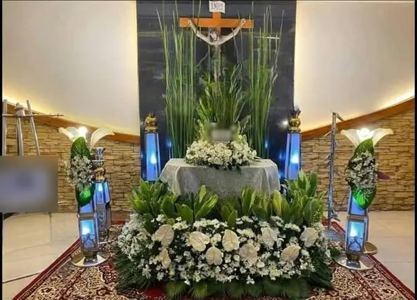 Funeral Package FP-09 — flower arrangement